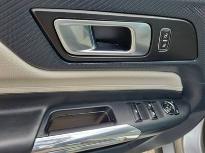 2024 Ford Mustang - Photo 20