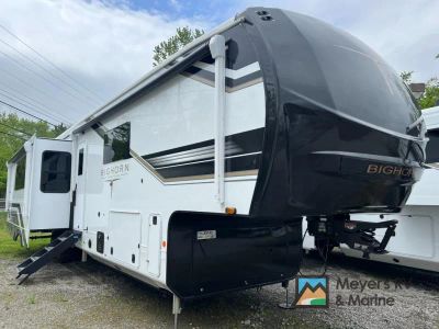 2026 Heartland Bighorn 39RK — front three-quarter view