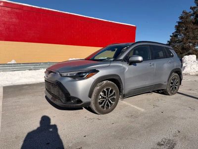 2024 Toyota Corolla Cross Hybrid SE - Photo 9