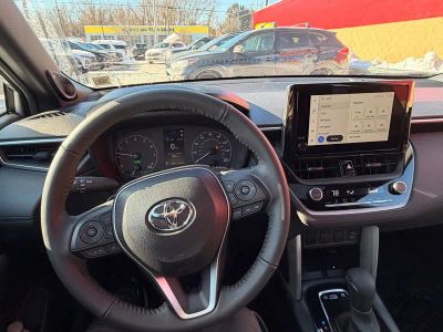 2024 Toyota Corolla Cross Hybrid SE - Photo 12