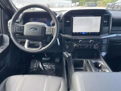 2026 Ford F-150 — photo 10 view