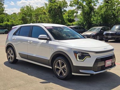 2025 Kia Niro - Photo 1