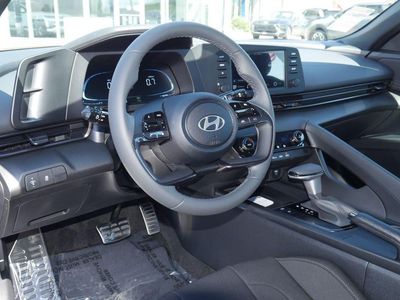 2026 Hyundai Elantra — photo 33 view