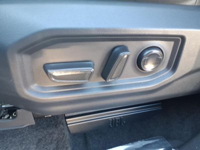 2026 Toyota Tundra — photo 10 view