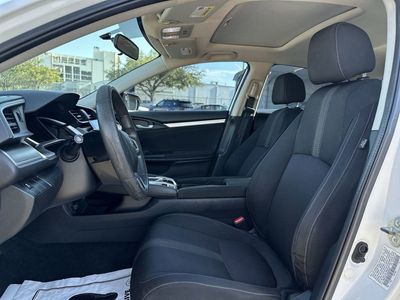 2018 Honda Civic Sedan - Photo 13