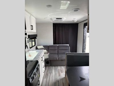 2026 Jayco Jay Flight SLX — photo 15 view
