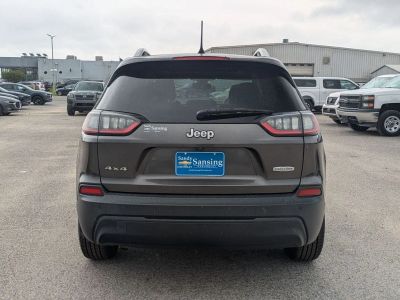2019 Jeep Cherokee — interior view