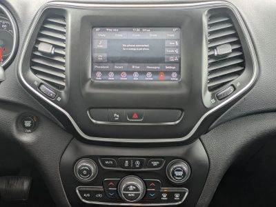 2019 Jeep Cherokee — photo 23 view