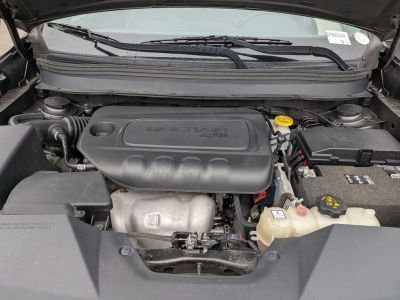 2019 Jeep Cherokee — photo 10 view