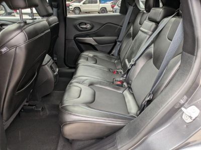 2019 Jeep Cherokee — photo 18 view