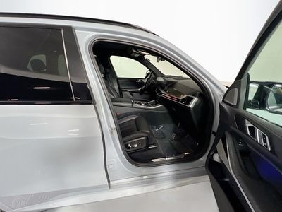 2024 BMW X5 — photo 30 view