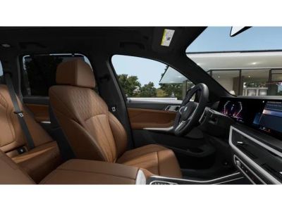 2026 BMW X5 M60i - Photo 9