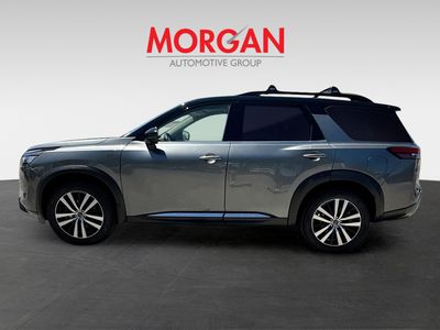 2024 Nissan Pathfinder — engine compartment view