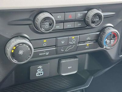 2026 Ford F-250SD — photo 21 view