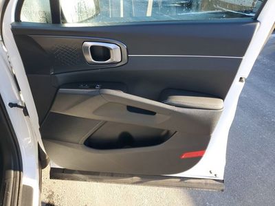 2025 Kia Sorento — photo 34 view