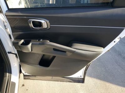 2025 Kia Sorento — photo 32 view