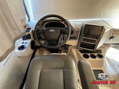 2023 Thor Motor Coach Windsport - Photo 13