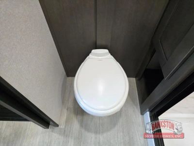2026 Bighorn 38RE - Photo 25