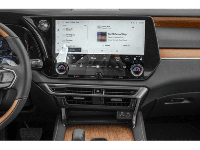 2026 Lexus RX — photo 7 view