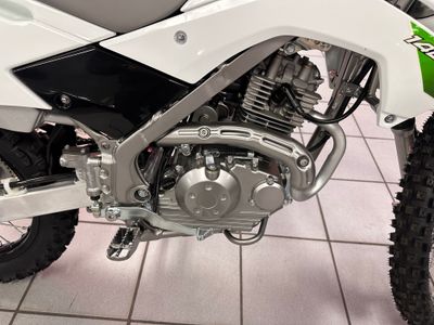 2026 Kawasaki KLX140R L - Photo 6