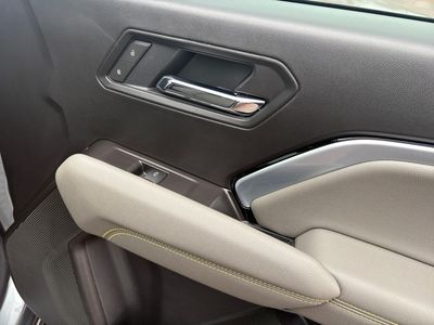 2025 Chevrolet Colorado - Photo 21