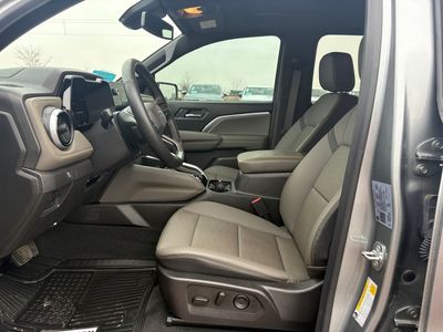 2025 Chevrolet Colorado - Photo 9