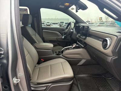 2025 Chevrolet Colorado - Photo 15