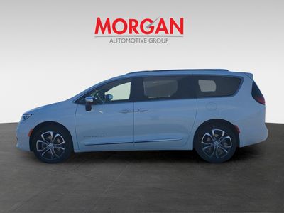 2026 Chrysler Pacifica - Photo 8