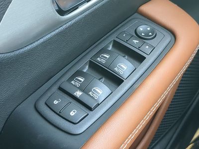2026 Chrysler Pacifica - Photo 33