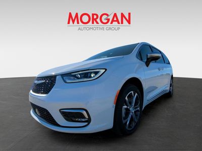 2026 Chrysler Pacifica - Photo 9