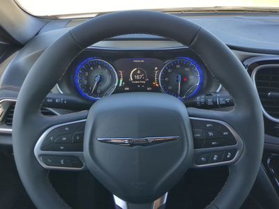 2026 Chrysler Pacifica - Photo 36