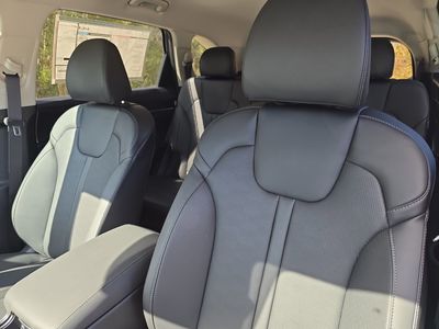 2026 Kia Sorento — photo 21 view