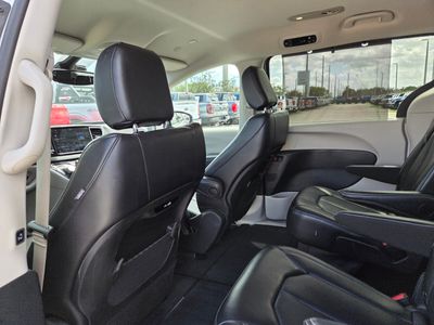 2024 Chrysler Pacifica - Photo 21