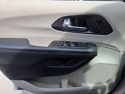 2024 Chrysler Pacifica - Photo 26