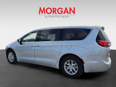 2024 Chrysler Pacifica - Photo 5