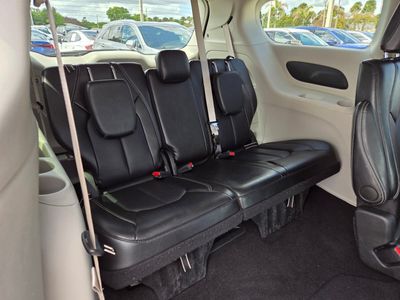 2024 Chrysler Pacifica - Photo 15