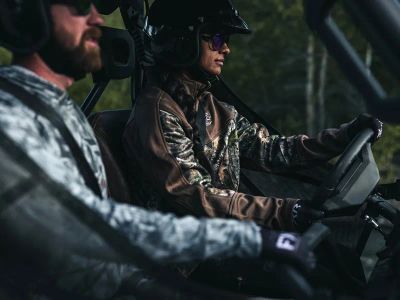 2026 CFMOTO UFORCE U10 Pro - Photo 2