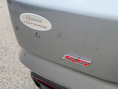 2024 Chevrolet Camaro — photo 8 view