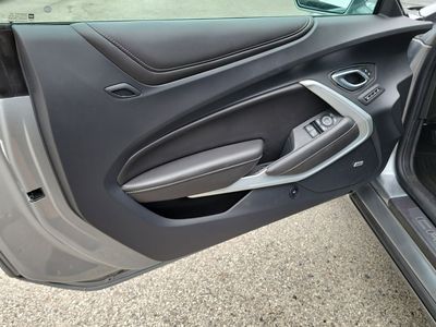2024 Chevrolet Camaro — photo 17 view