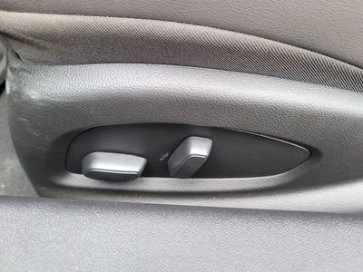 2024 Chevrolet Camaro — photo 16 view