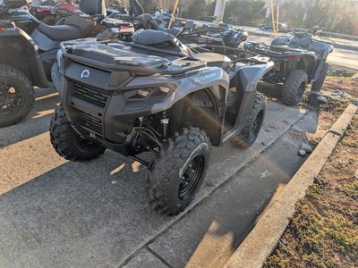 2026 Can-Am Outlander 700 - Photo 4