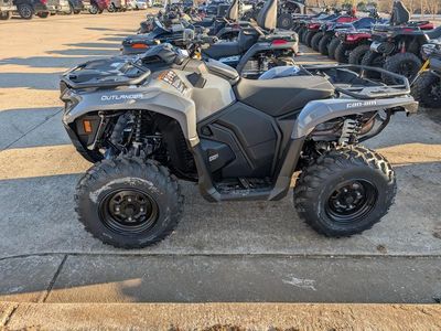 2026 Can-Am Outlander 700 - Photo 5