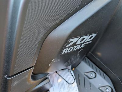 2026 Can-Am Outlander 700 - Photo 9