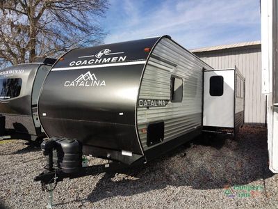 2026 Coachmen Catalina Summit Series 8 — rear three-quarter view
