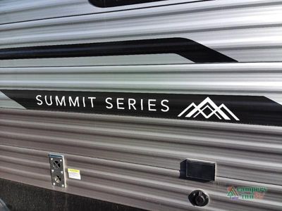 2026 Coachmen Catalina Summit Series 8 — photo 15 view