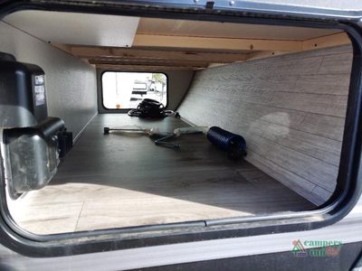 2026 Coachmen Catalina Summit Series 8 — photo 17 view