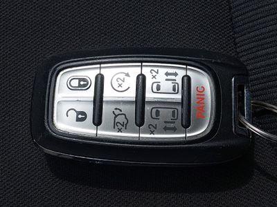 2023 Chrysler Voyager - Photo 15
