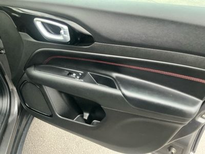 2022 Jeep Compass — photo 21 view