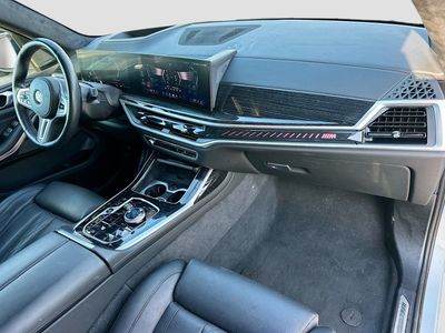 2025 BMW X7 — photo 35 view