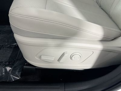 2026 Kia Sorento — photo 13 view